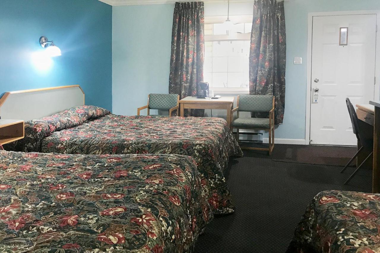 Lamplighter Motel Kamloops Ngoại thất bức ảnh
