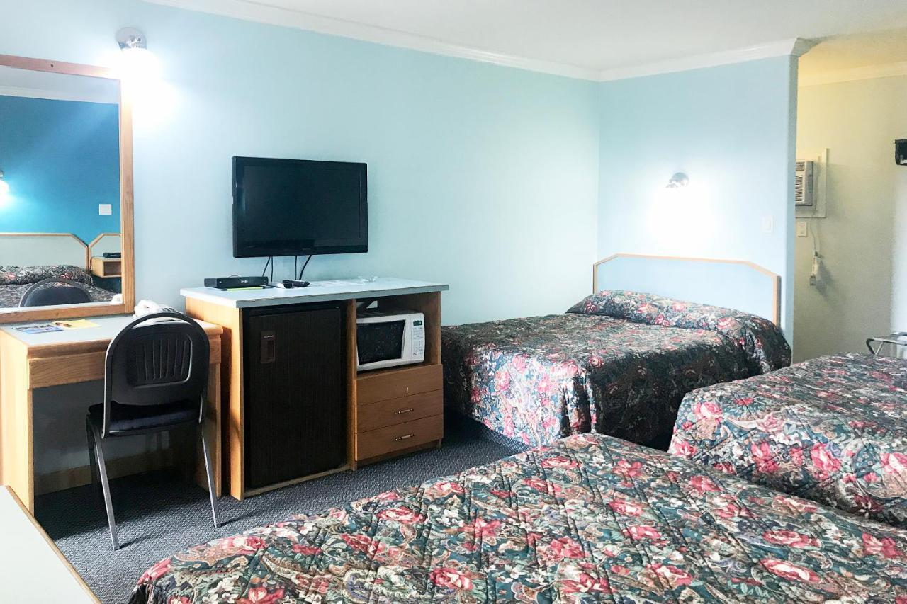 Lamplighter Motel Kamloops Ngoại thất bức ảnh