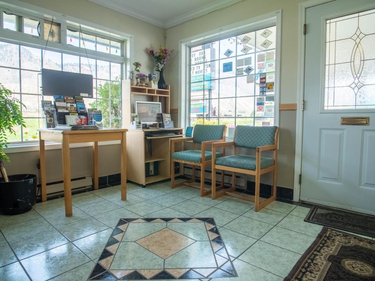 Lamplighter Motel Kamloops Ngoại thất bức ảnh
