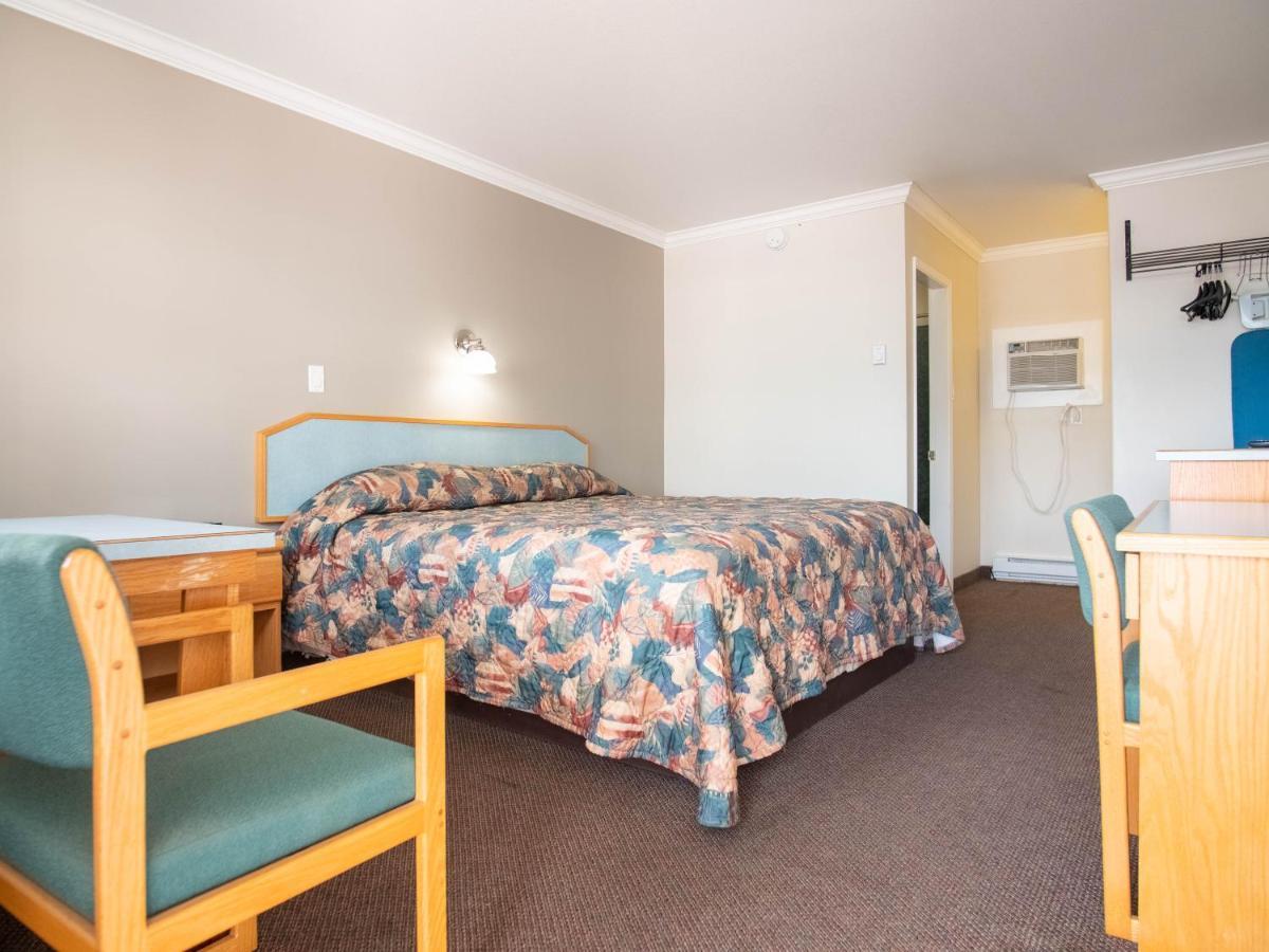 Lamplighter Motel Kamloops Ngoại thất bức ảnh