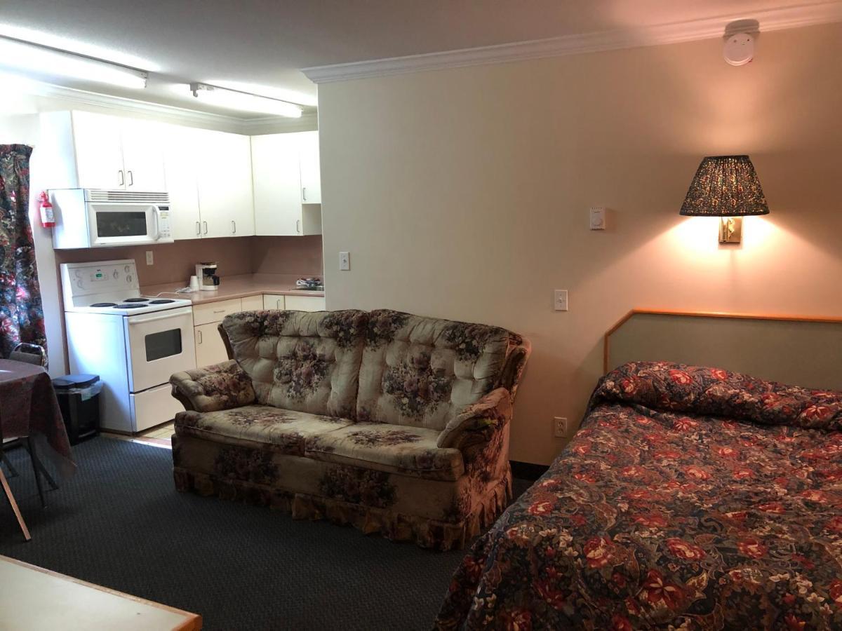 Lamplighter Motel Kamloops Ngoại thất bức ảnh